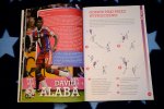 Ciekawe pomysły na książki o piłce nożnej znajdziecie w wydawnictwie RM (fot. Ewelina Zielińska)