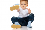 Wybór odpowiedniego obuwia dla dzieci jest bardzo ważny (fot. materiały www.dlastopy.pl)