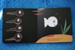 "Mała biała rybka liczy do 11" to czwarta książka o przygodach rybki od wydawnictwa Mamania (fot. Ewelina Zielińska)