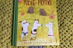 Książka Pudle i frytki pokazuje, że dziecięce książeczki mogą traktować o poważnych sprawach (fot. Ewelina Zielińska/SilesiaDzieci.pl) 