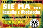Unikatowe pamiątki z Przystanku Woodstock można oglądać na wystawie w MBP w Żorach (fot. materiały biblioteki)