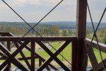 Z tarasu widokowego, znajdującego się w Śląskim Ogrodzie Botanicznym, rozciąga się piękny widok (fot. Katarzyna Esnekier/SilesiaDzieci.pl)