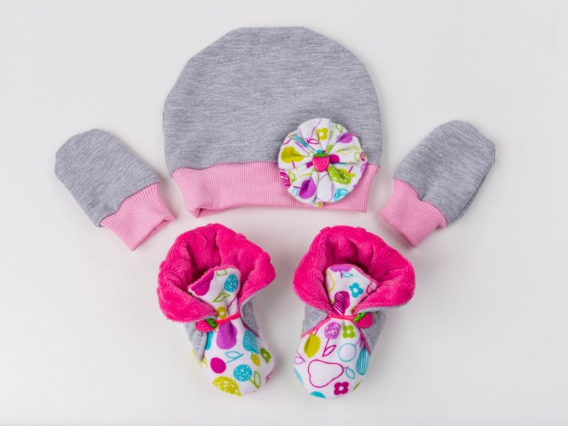 TupTupki to śliczne, unikatowe buciki niemowlęce. Firma oferuje także m.in. czapeczki i rękawiczki (fot. materiały firmy TupTupki)