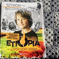 Opowieści Szymona to ciekawa alternatywa dla popularnych książek podróżniczych pisanych przez dzieci (fot. Ewelina Zielińska/SilesiaDzieci.pl)