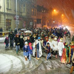 Orszak Trzech Króli po raz kolejny przemaszeruje ulicami Chorzowa (fot. mat. SDK)