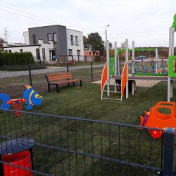 Nowy plac zabaw powstał na peryferiach Będzina (fot. mat. prasowe)