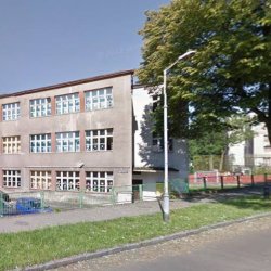  Szkoła Podstawowa nr 1 im. Rudolfa Zaręby w Tychach (fot. archiwum zdjęć szkoły na Fb)