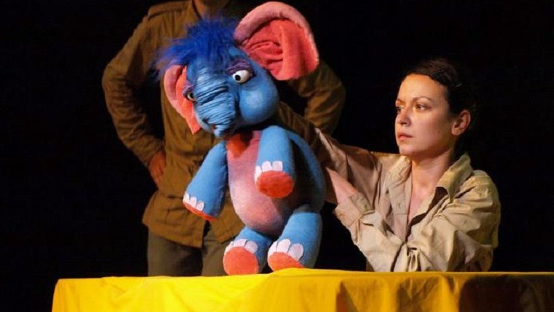 "Takie sobie bajeczki" to spektakl złożony z kilku opowieści o zwierzętach (fot. FB Teatr Gry i Ludzie)