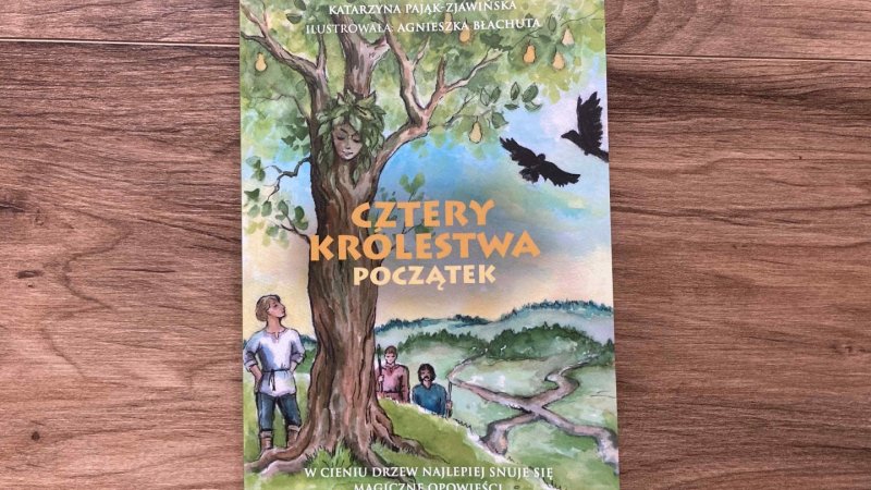 Wspólna lektura na pewno zainteresuje już sześciolatki (fot. Ewelina Zielińska/SilesiaDzieci.pl)