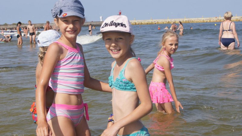 Wakacje nad morzem dla najmłodszych (fot. foter.com)