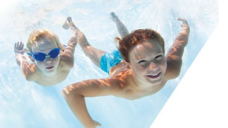 Festwial pływania to impreza promująca naukę pływania wśród dzieci (fot. mat organizatora)