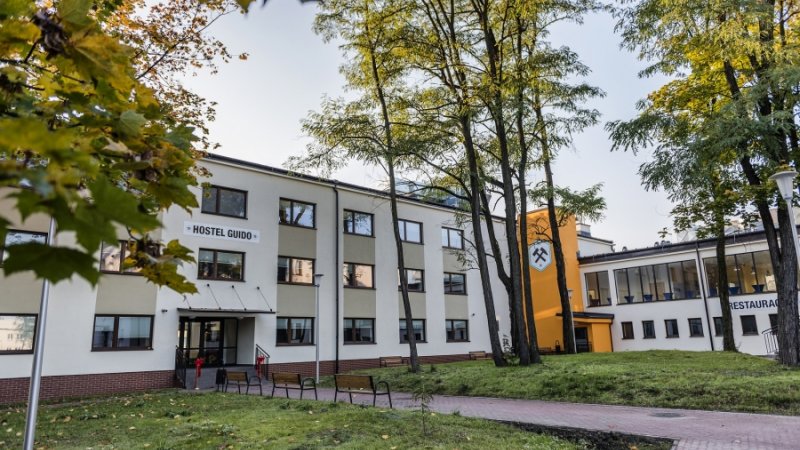 Hostel przy Kopalni Guido w Zabrzu będzie teraz pełnił także rolę placówki kulturalno-rozrywkowej (fot. mat. prasowe)