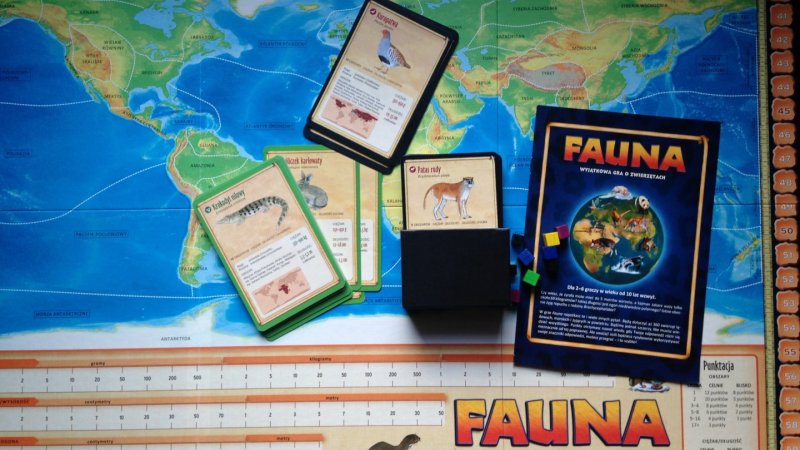 "Fauna" to rodzinna gra edukacyjna o zwierzętach od wydawnictwa Rebel (fot. Ewelina Zielińska)