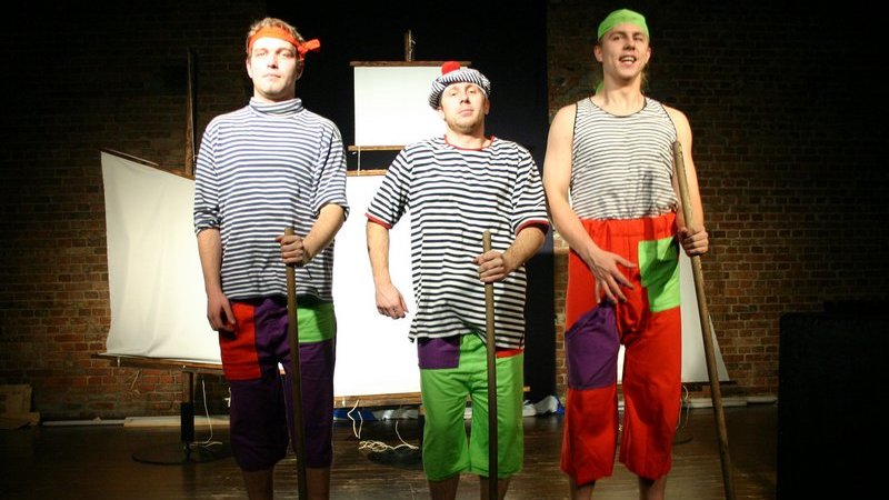"Morskie opowieści Kapitana Guliwera" to zabawny spektakl pełen przygód (fot. mat. Teatr Gry i Ludzie)