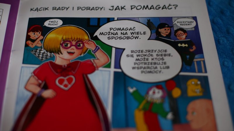 "Amelka vs. Mozaika" to komiks stworzony przez grupę artystów wspierających Amelkę w walce z chorobą (fot. Ewelina Zielińska)