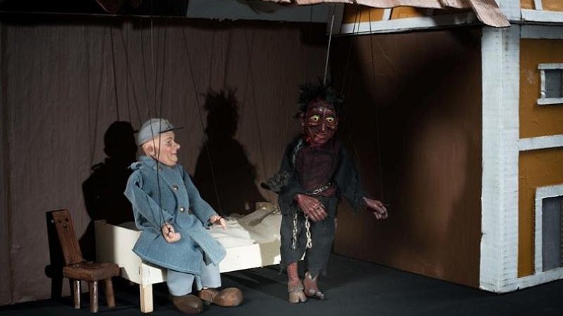 "Jak wojak Józef diabła przechytrzył" to spektakl lalkowy dla dzieci od lat 4 (fot. z arch. Marka Żyły)
