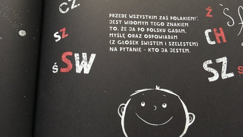 Patriotyzm opowiedziany przez Michała Rusinka jest szczery, radosny - prawdziwie dziecięcy (fot. Ewelina Zieliński/SilesiaDzieci.pl)