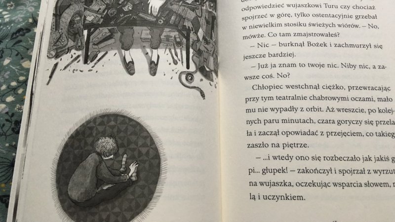 Świat stworzony przez Martę Kisiel, i bogactwo niezwykłych postaci, wciągają w lekturę od pierwszych stron (fot. Ewelina Zielińska/SilesiaDzieci.pl)