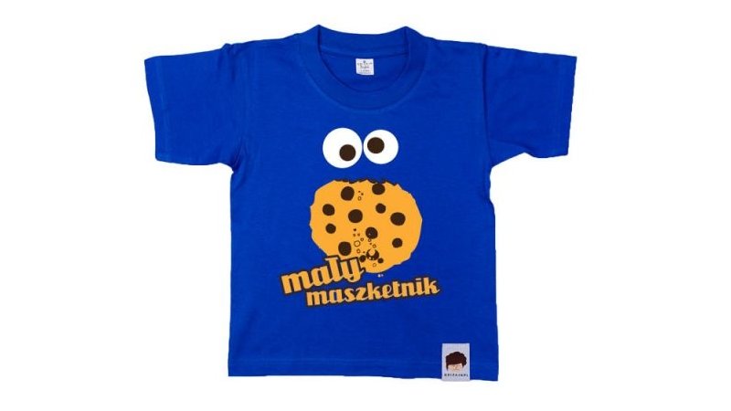 Nagrodą w konkursie jest też T-shirt z hasłem "Mały maszketnik" rozm. 1-2 latka (fot. Qdizajn)