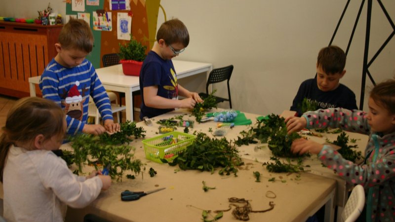 W czasie przedświątecznych warsztatów dzieci spędzą kreatywny czas pod dobrą opieką (fot. Gryfne Granie)