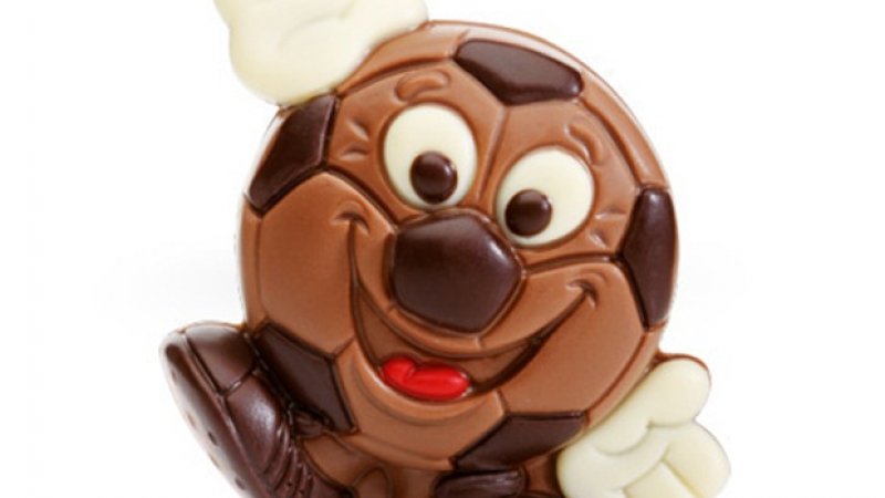 Wśród czekoladowych prezentów znajdą się i takie dla fanów futbollu (fot. materiały chocolissimo)