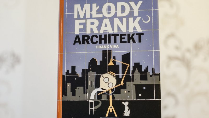 "Młody Frank Architekt" to kolejna książka wydawnictwa Kocur Bury, która w ciekawy sposób wprowadza w tematykę sztuki współczesnej (fot. Ewelina Zielińska) 