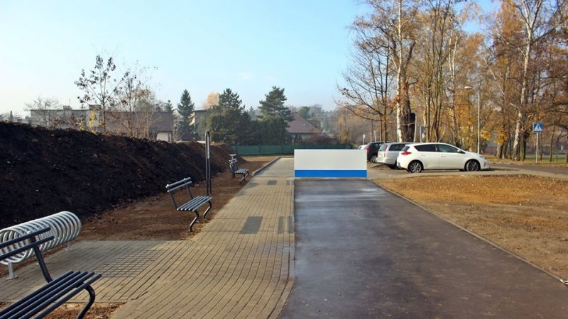 Powstał również parking na 10 samochodów osobowych (fot. mat. UM Ruda Śląska)