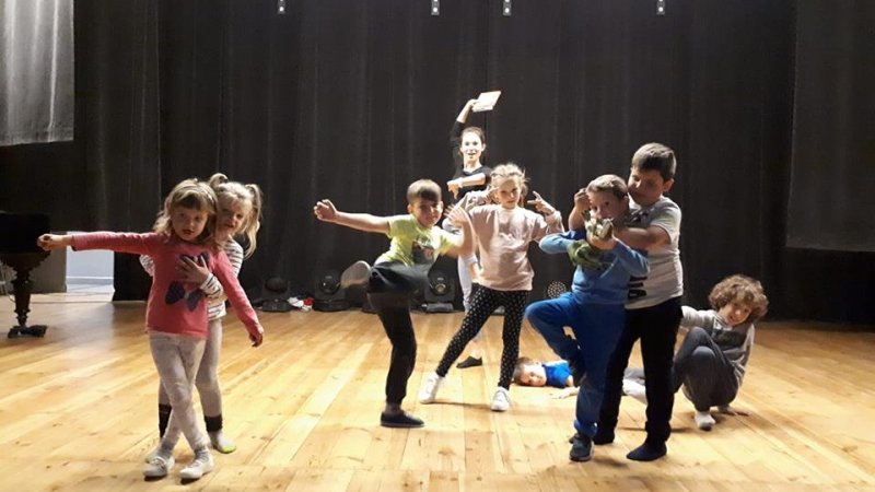 Teatr Baza, który tworzą dzieci, działa przy Miejskim Domu Kultury w Łaziskach Górnych (fot. mat. organizatora)