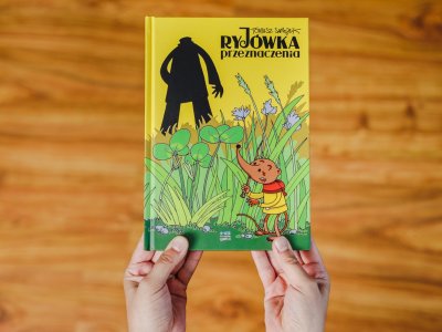 "Ryjówka przeznaczenia" to kolejny komiks dr Tomasza Samojlika, który jest badaczem Puszczy Białowieskiej (fot. Ewelina Zielińska)