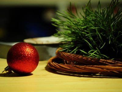 Wspólne kolędowanie pozwoli Wam zatrzymać magię świąt na dłużej (fot. foter.com)