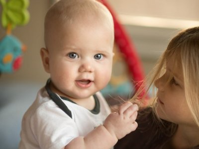 "Rozwijanka" to bezpłatne warsztaty dla rodziców niemowląt (fot. foter.com)
