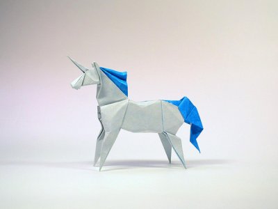 Tajniki origami przedstawi Halina Rościszewska-Narloch z Polskiego Towarzystwa Origami (fot. foter.com)