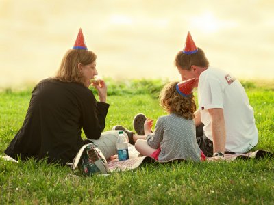 Święto Rodziny to okazja do wspólnego spędzenia czasu na przykład na festynie w Jaworznie (fot. foter.com)
