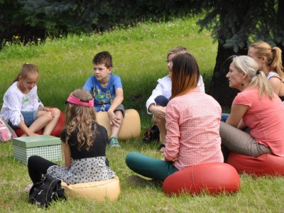 Podczas wykładów na trawie dzieci dowiedzą się wielu przydatnych rzeczy (fot. materiały organizatora)