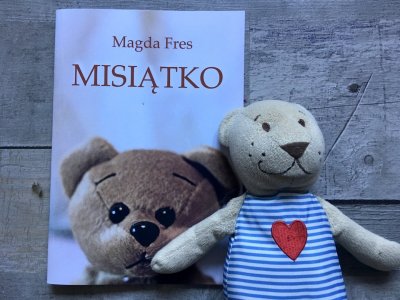Książka pt. "Misiątko" to zbiór opowiadań, które są pomocne w zrozumieniu emocji dziecka (fot. Ewelina Zielińska/SilesiaDzieci.pl)
