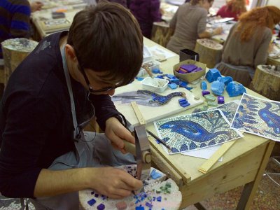 Na spotkaniu w Muzeum Miejskim w Tychach dzieci zaprojektują mozaiki (fot. wikipedia)