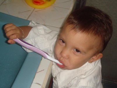 Dzieci w polskich przedszkolach rzadko myją zęby, bo nie mogą (fot. sxc.hu)