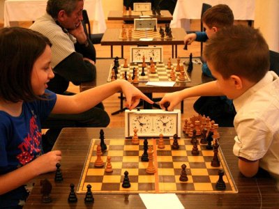 Turniej szachowy to okazja by spróbować swoich sił lub przekonać się do tej klasycznej gry (fot. mat. organizatora)