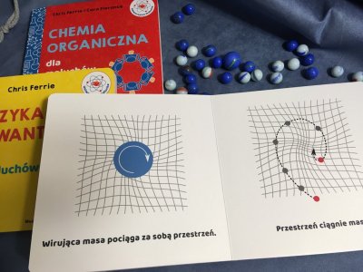 Dzięki książką dzieci poznają wiele naukowych pojęć (fot. Ewelina Zielińska/SilesiaDzieci.pl)