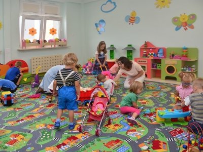 Nowy żłobek w Dąbrowie Górniczej zapewnia opiekę 120 dzieciom (fot. mat. prasowe)